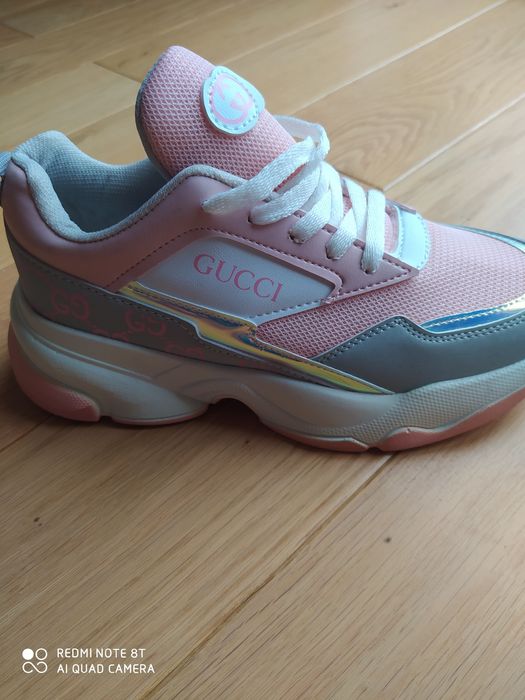 Sprzedam buty damskie sportowe Gucci