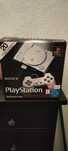 PlayStation classic com oferta de pen com mais de 8000 jogos retro