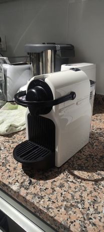 Máquina Nespresso Krups Inissia White