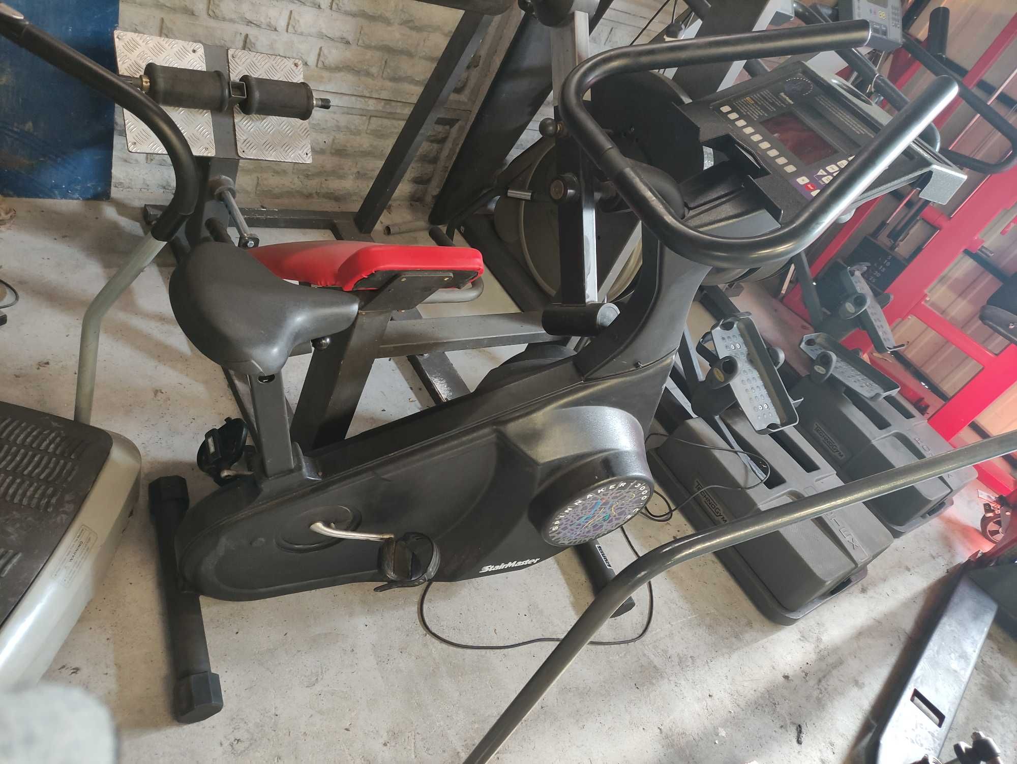 Profesjonalny Mega Solidny rower treningowy Stairmaster Spinnaker 3000