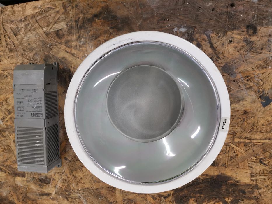 Lampa wpuszczana w sufit metalohalogen 150w Aga light