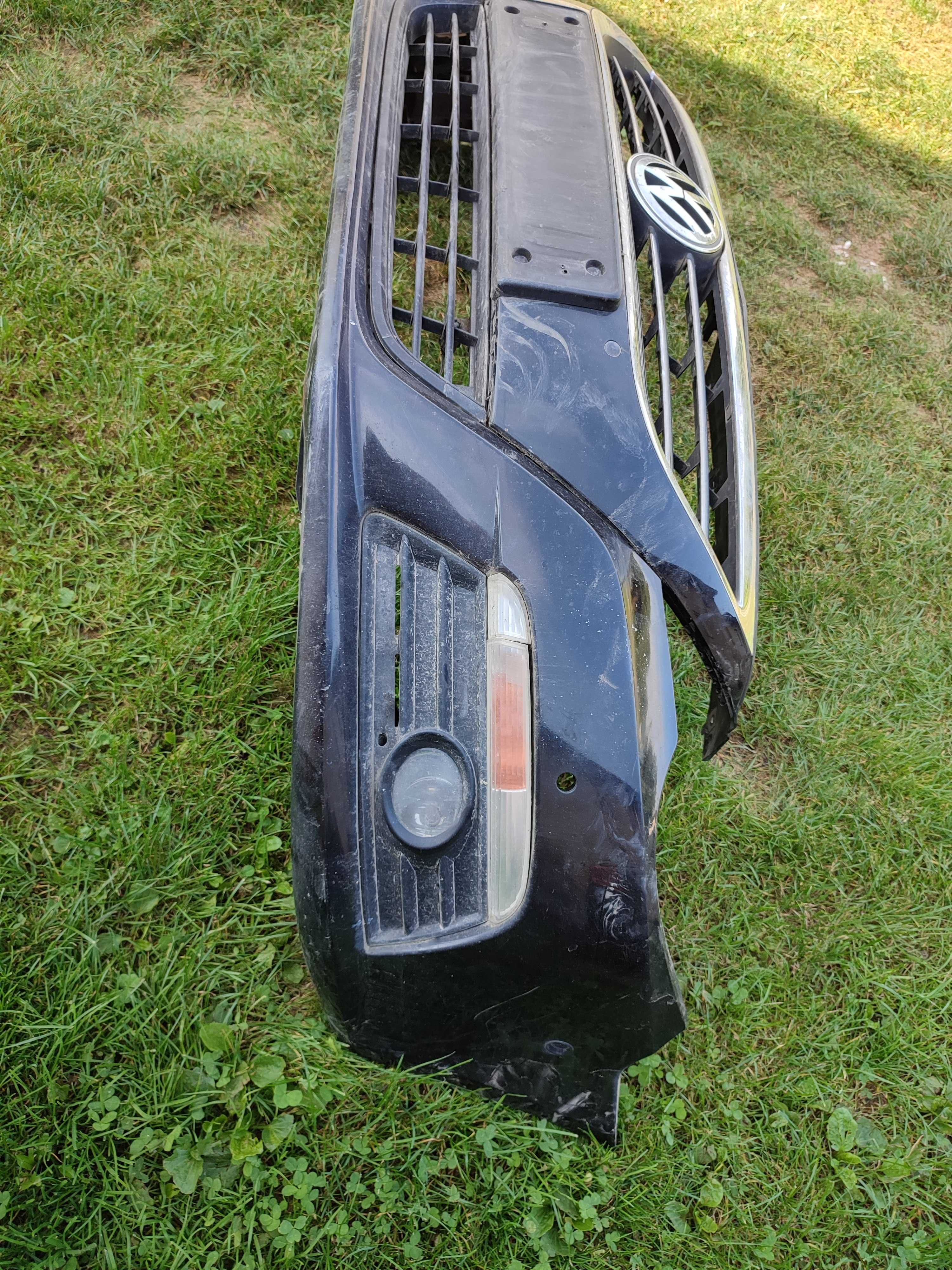 zderzak przód VW Passat CC