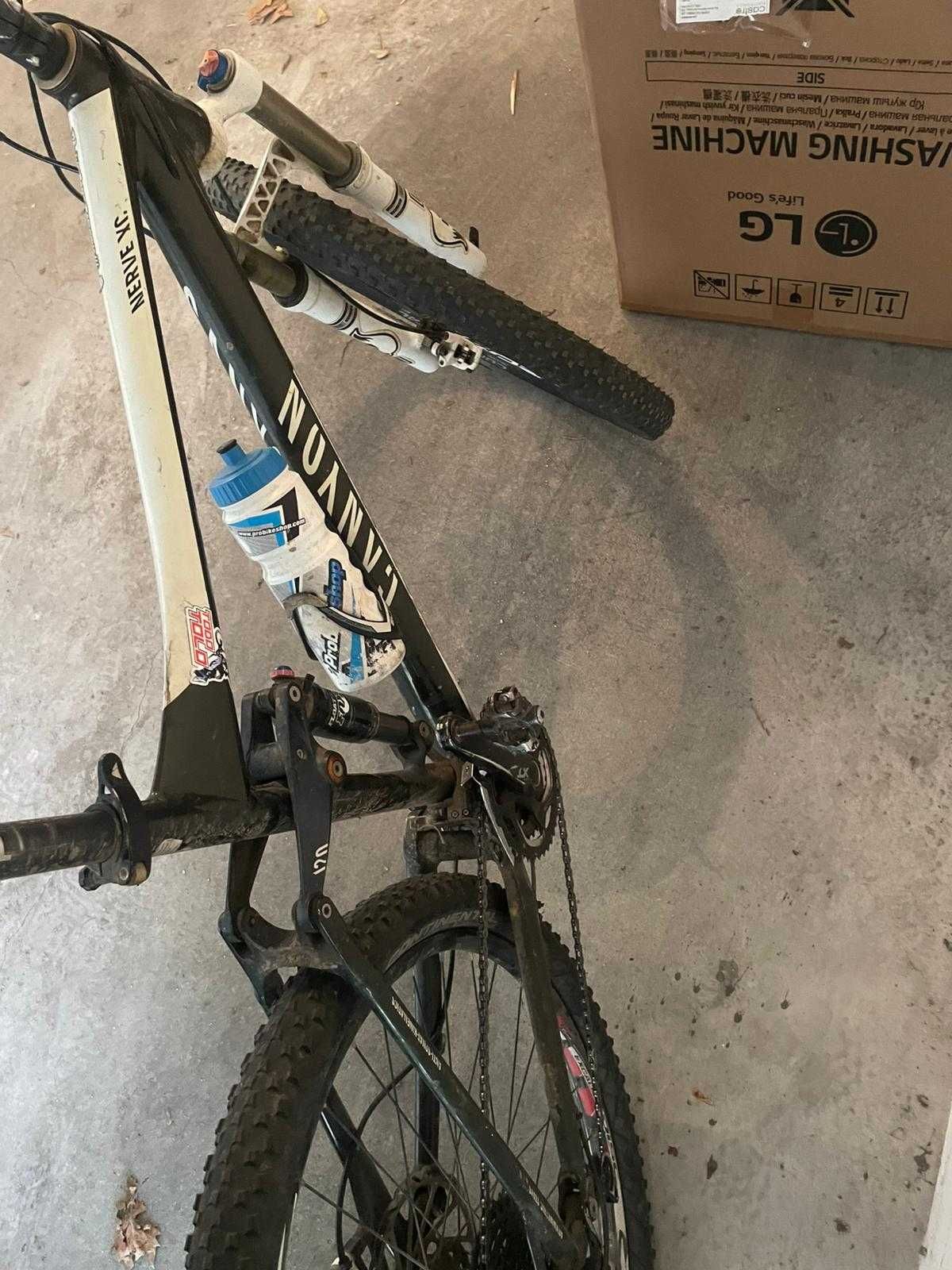 Bicicleta Canyon