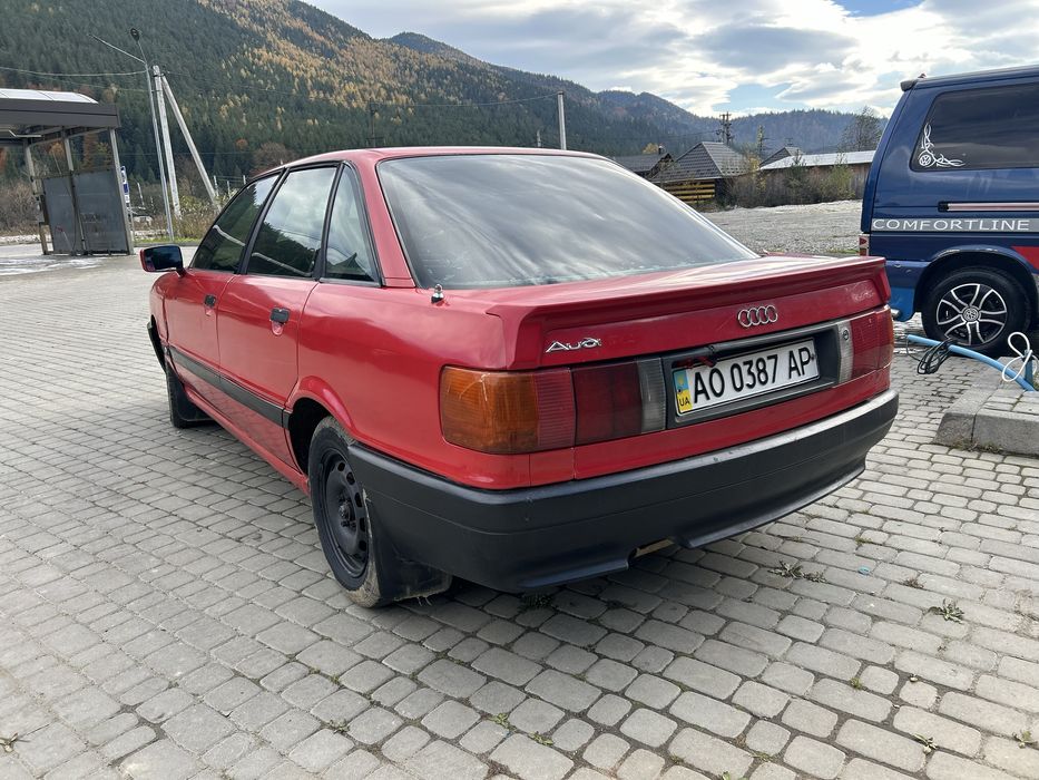 Продам Audi 80 1.8