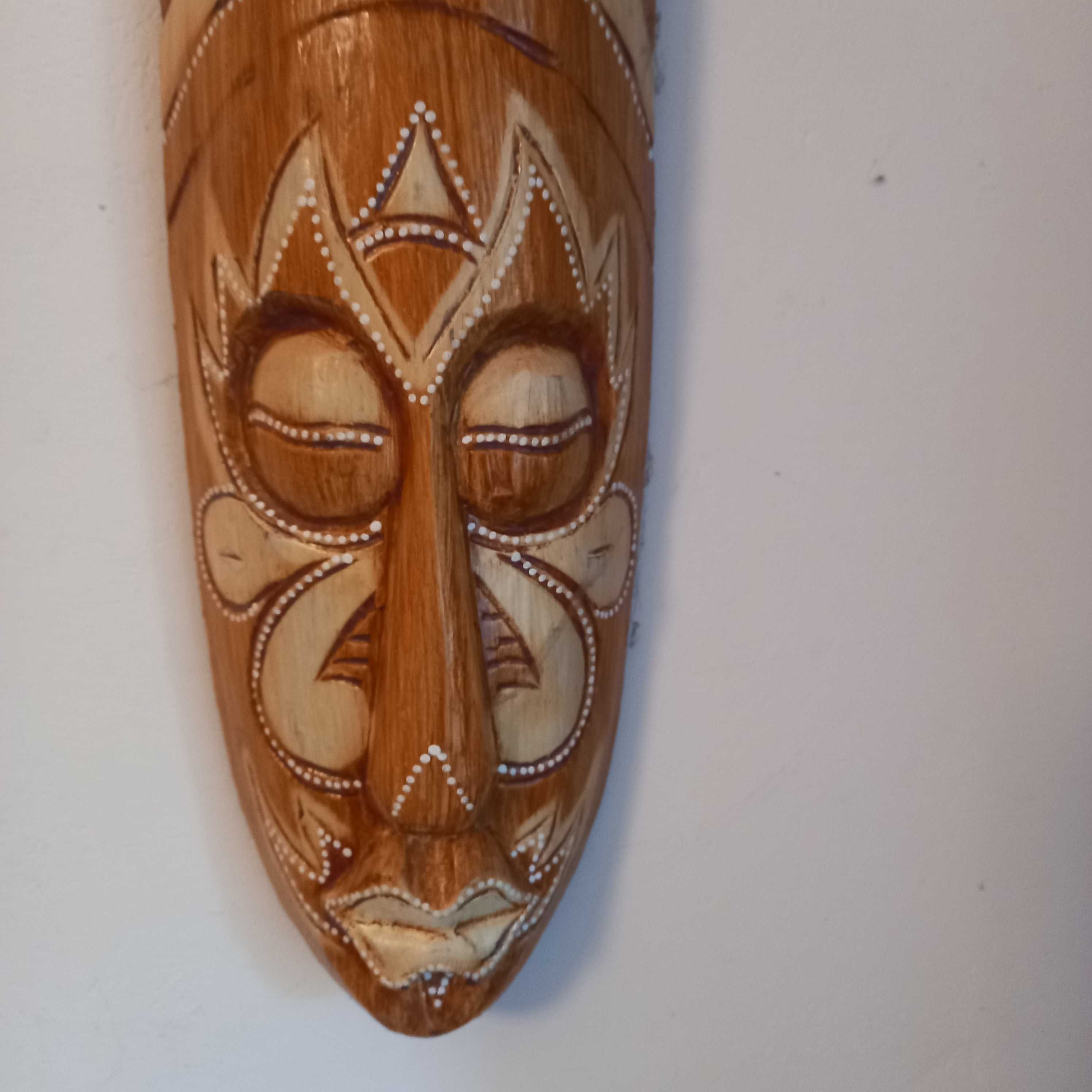 Duża maska drewno teakowe