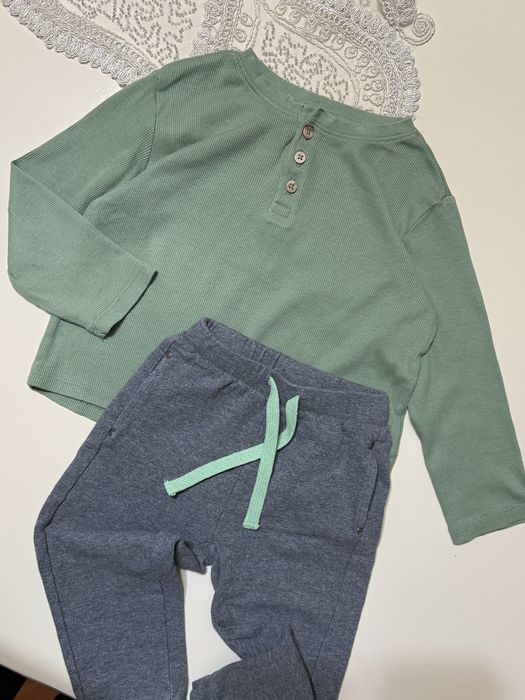 Набір одягу 92-98 жилетка Zara джинси Zara 92 сорочка Zara 98 штанці