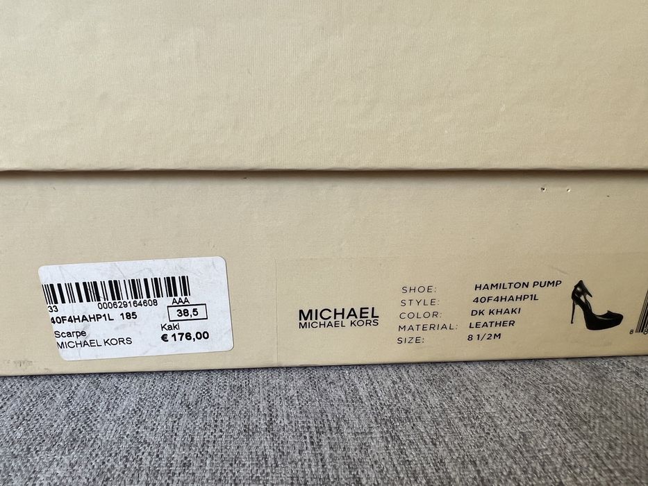 Sapatos Michael Kors usados uma vez