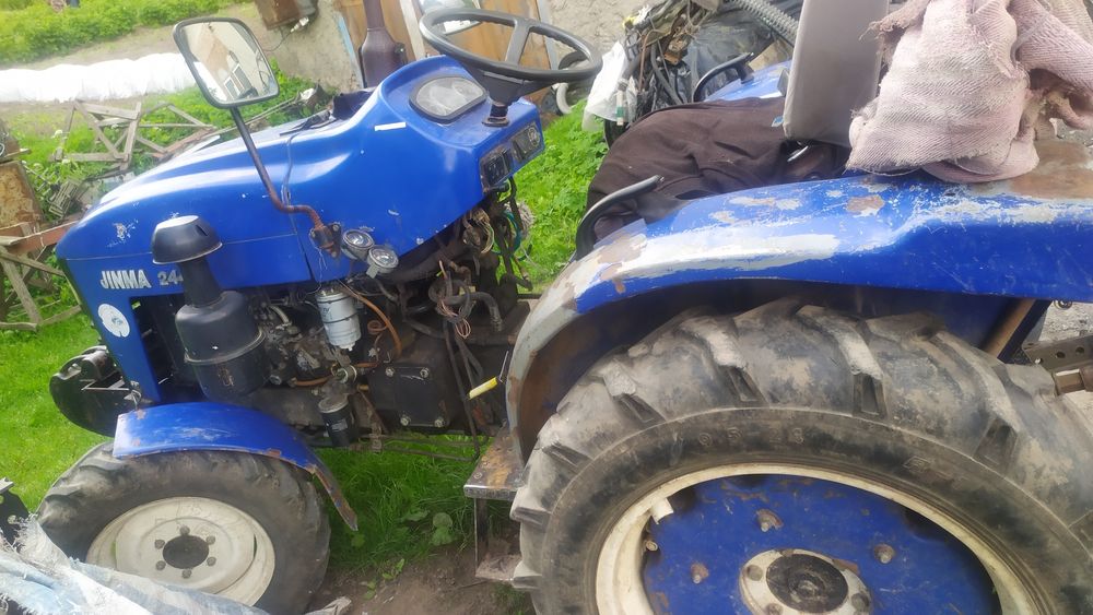 ПРОДАМ ТРАКТОР ДЖІНМА 244 Е з документами любе переоформлення