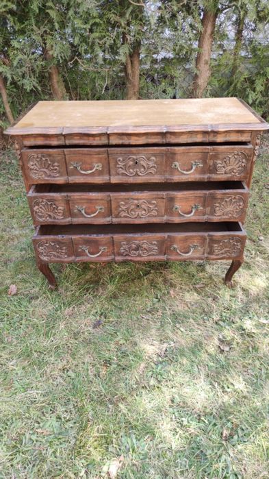 Komoda ludwikowska z 3 szufladkami
