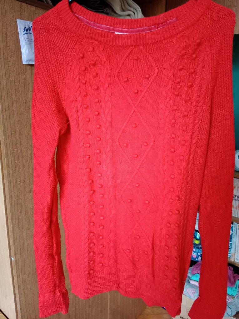 Czerwony sweter Esprit XS