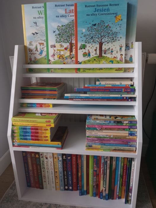 Regał biblioteczka na książki dla dzieci