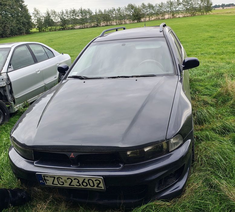 Mitsubishi Avance 2.5 manual części silnik pół oś skóra fotele drzwi