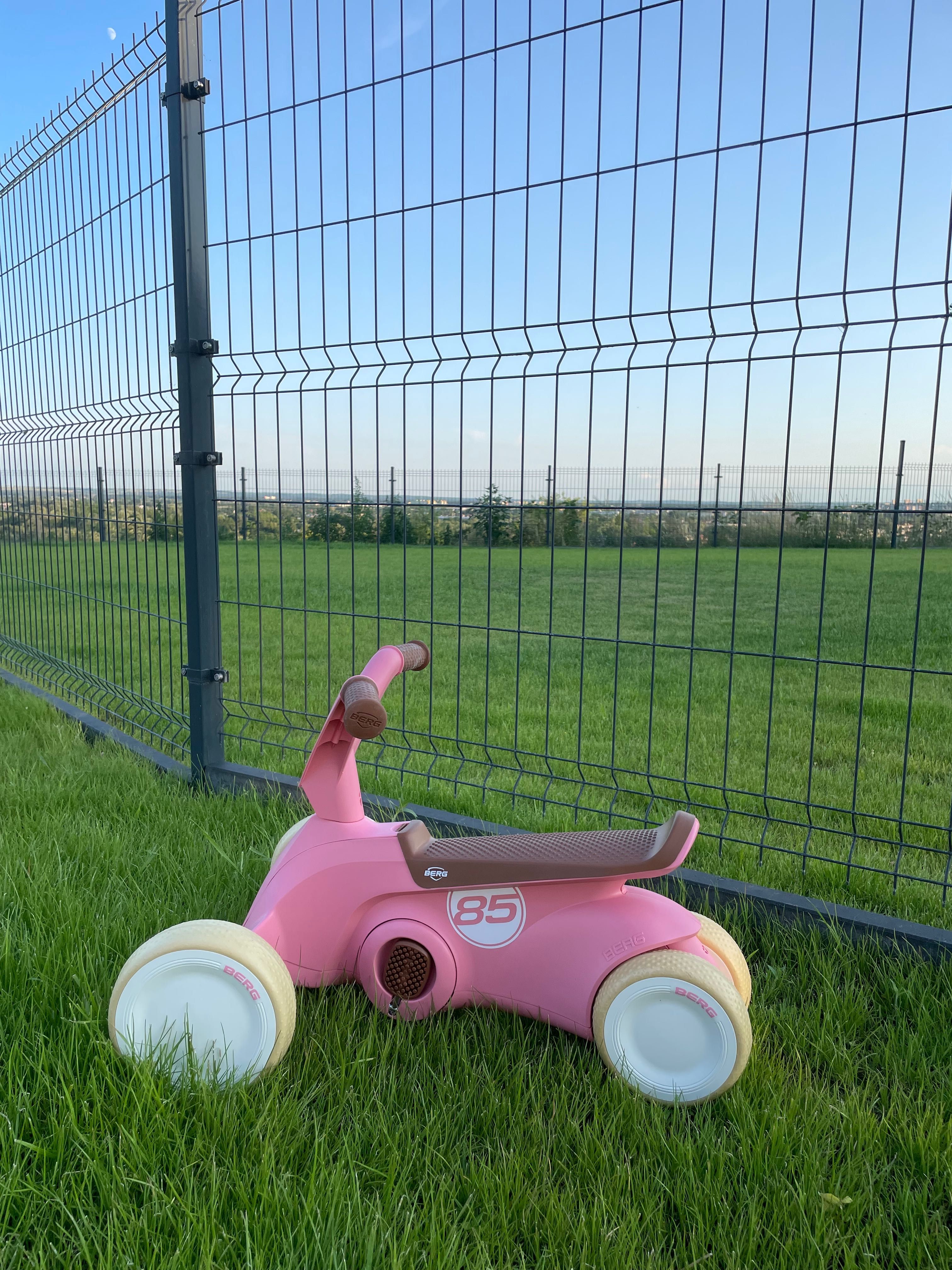 Berg Jeździk Go2 Retro Pink