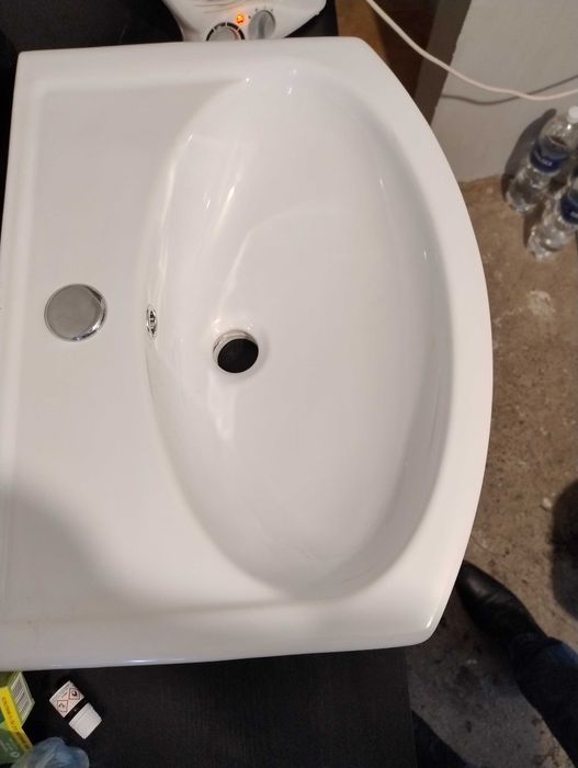 Sprzedam zlew ceramiczny 50cm biały nowy w kartonie