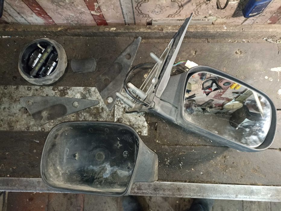 Продам дзеркало заднього виду Шевроле нива або ВАЗ 2123