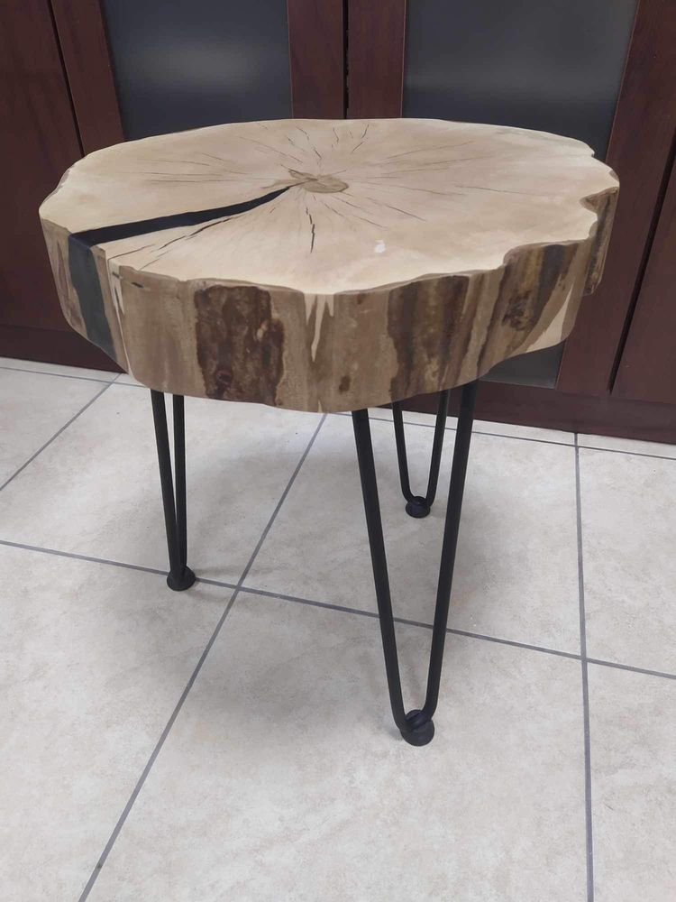Stolik kawowy, drewniany plaster