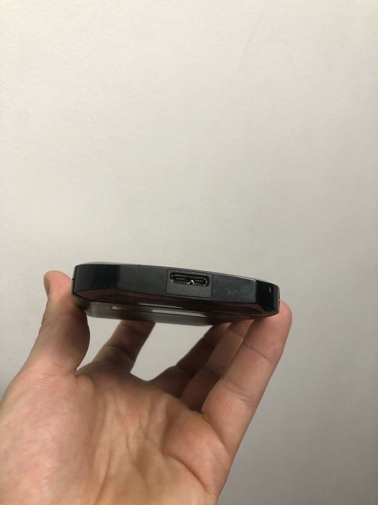 Портативний зовнішній жорсткий диск GoFlex 500 ГБ USB 3.0