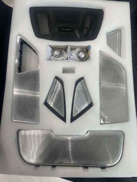 Накладки на динамики Bowers & Wilkins для BMW 7 G11 G12 (2015-2022)