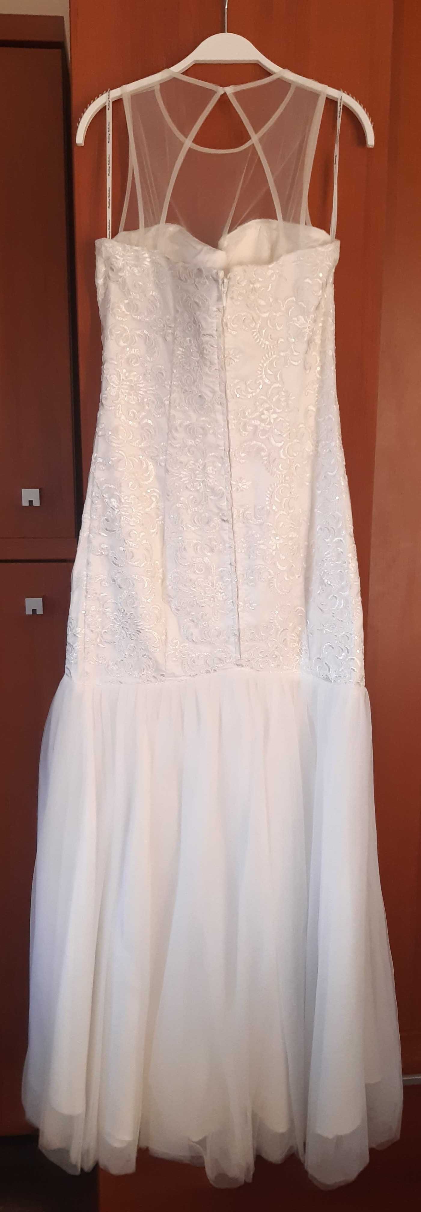 Suknia ślubna z haftem rozmiar 36 Orsay