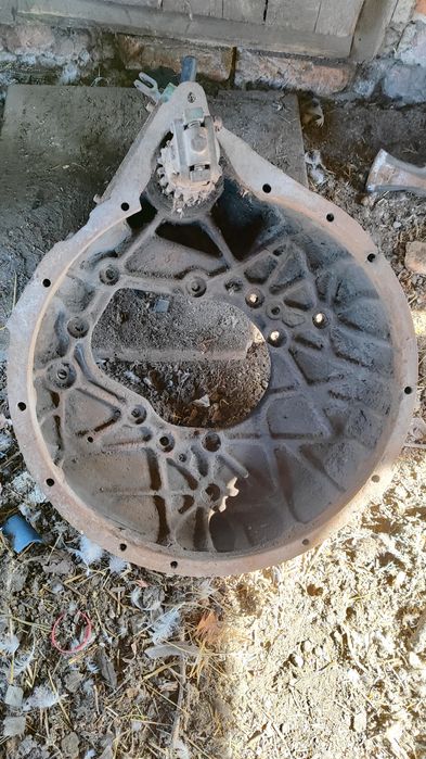 Кожух под пускач ЮМЗ 6