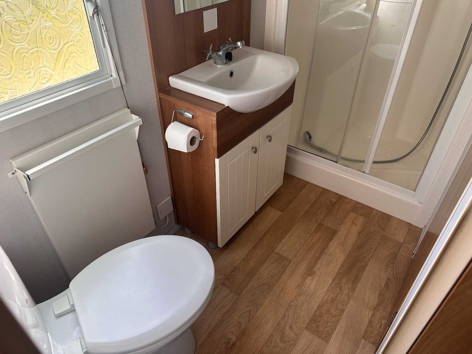 MOBILE HOME T2 COM BOAS ACOMODAÇÕES