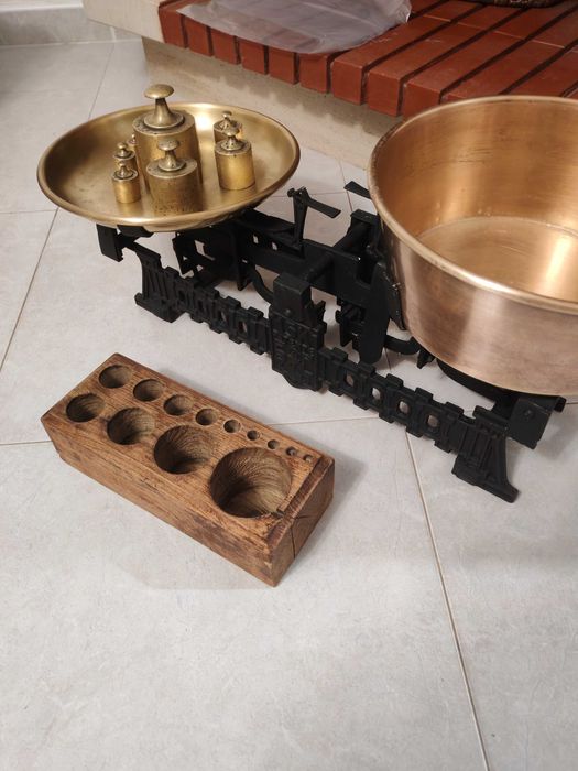 Balança antiga de 15kgs