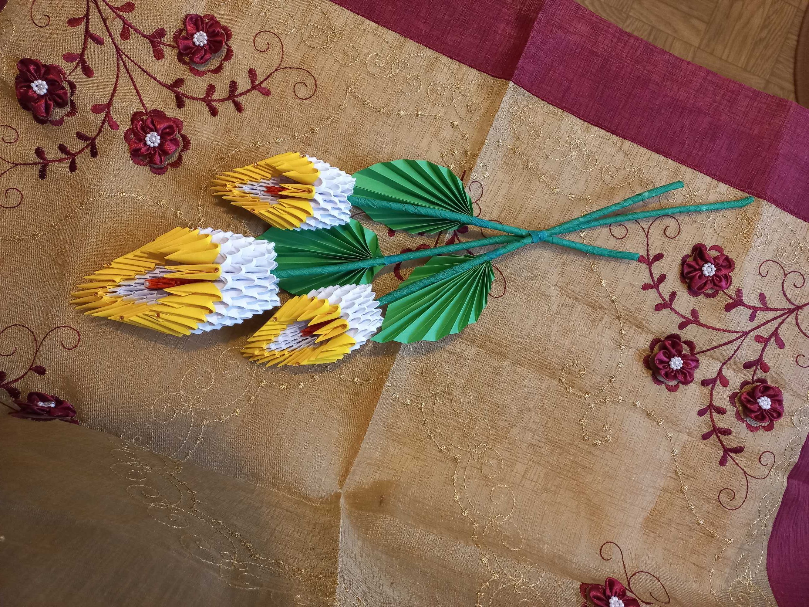 Bukiet kwiatów LILIE - rękodzieło (origami) prezent, dekoracja