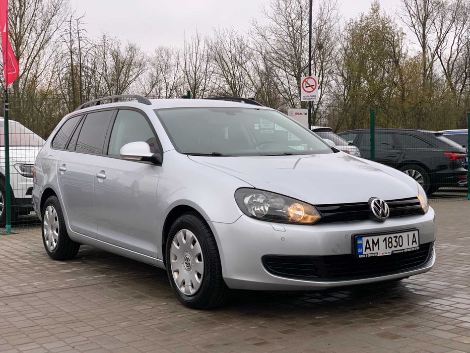 Volkswagen Golf 2013 1.6 дизель