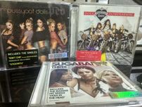 Flipsyde. Pussycat dolls. Sugababes .