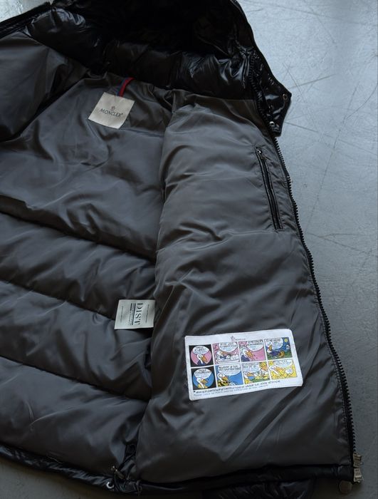 Зимова куртка MONCLER