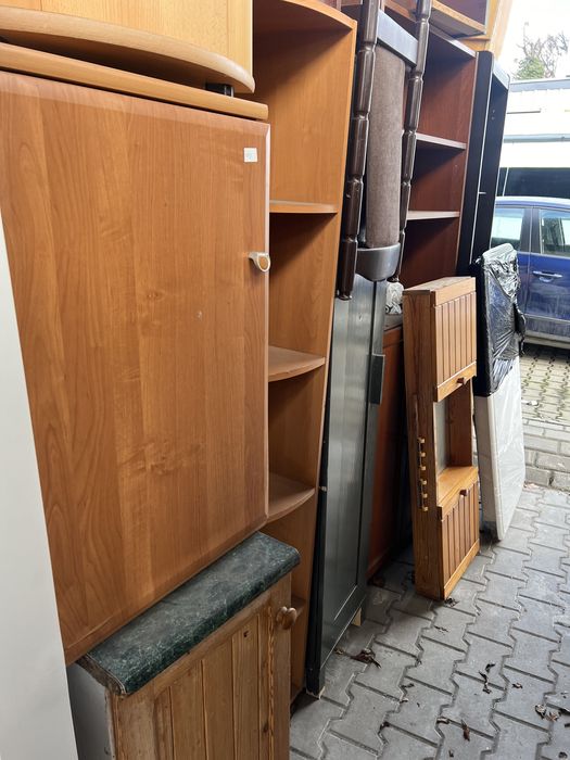 Regał Narożny  - możliwy transport