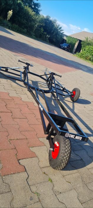 Wheelie spider urządzenie stelaż do nauki jazdy na jednym kole