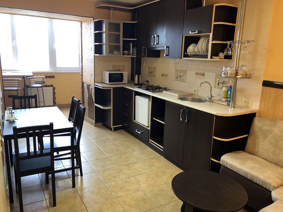 1 кімнатна центр, вул Шпитальна