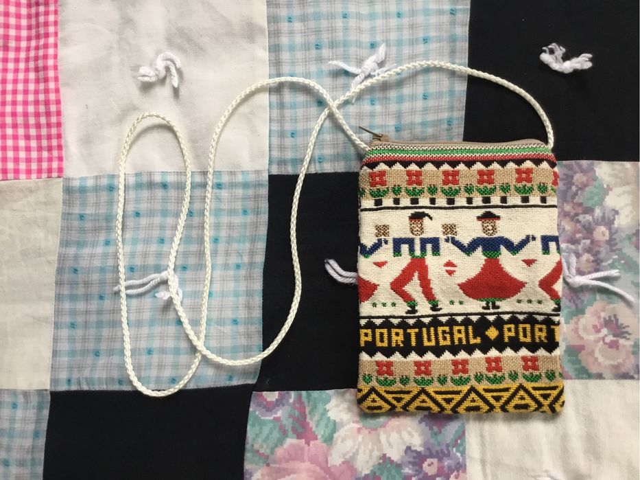 Дорожня сумка-кишеня. Сувенір. Португалія.
