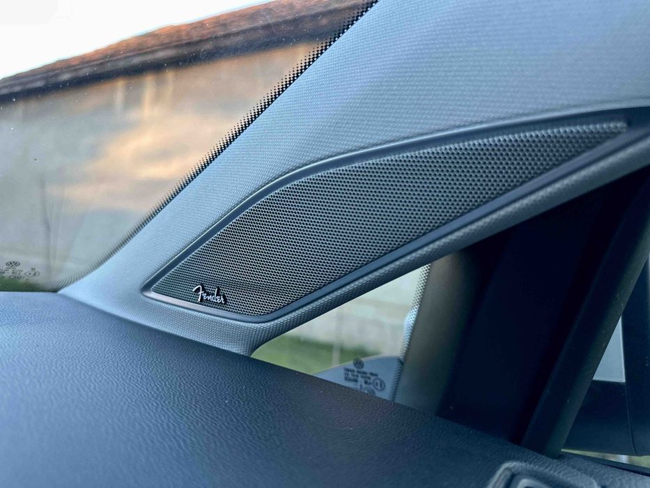 Volkswagen  Golf  2015 року.