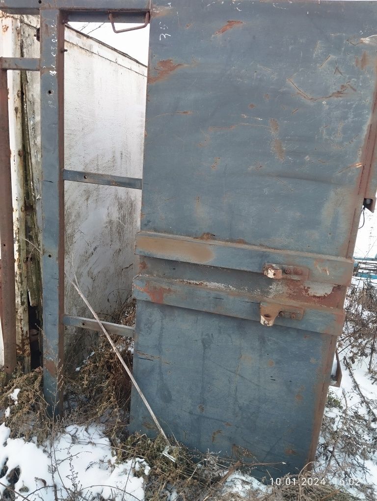 Продам тракторний причіп