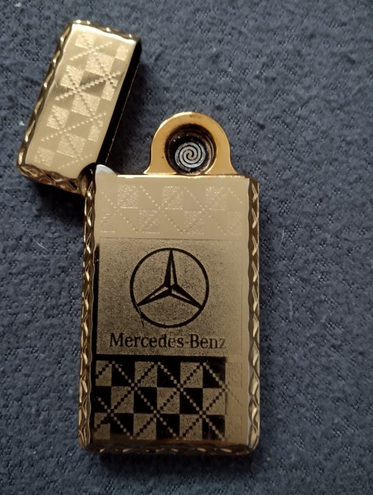 Zapalniczka żarowa Mercedes Benz