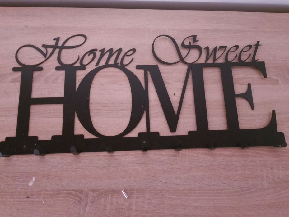 Wieszak metalowy laserowo cięty Home sweet Home