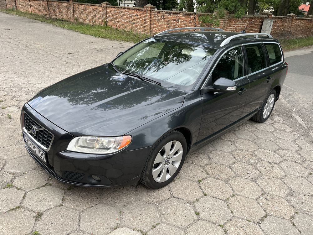 Volvo v70 2,0 d summum