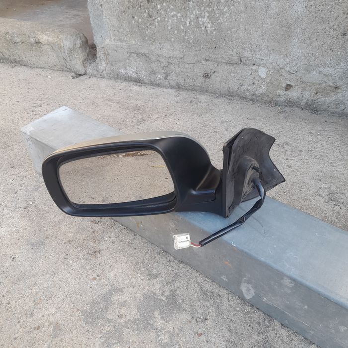 Espelho retrovisor Toyota Avensis esquerdo