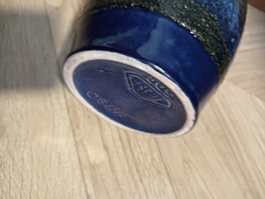 Wazon ceramiczny z uchem butla Strehla kobaltowy