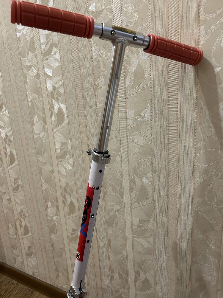 Самокат Scooter