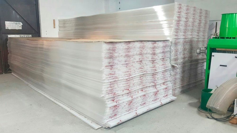 Poliwęglan komorowy 4 mm bezbarwny, 6x2,1m, 1 m², UV