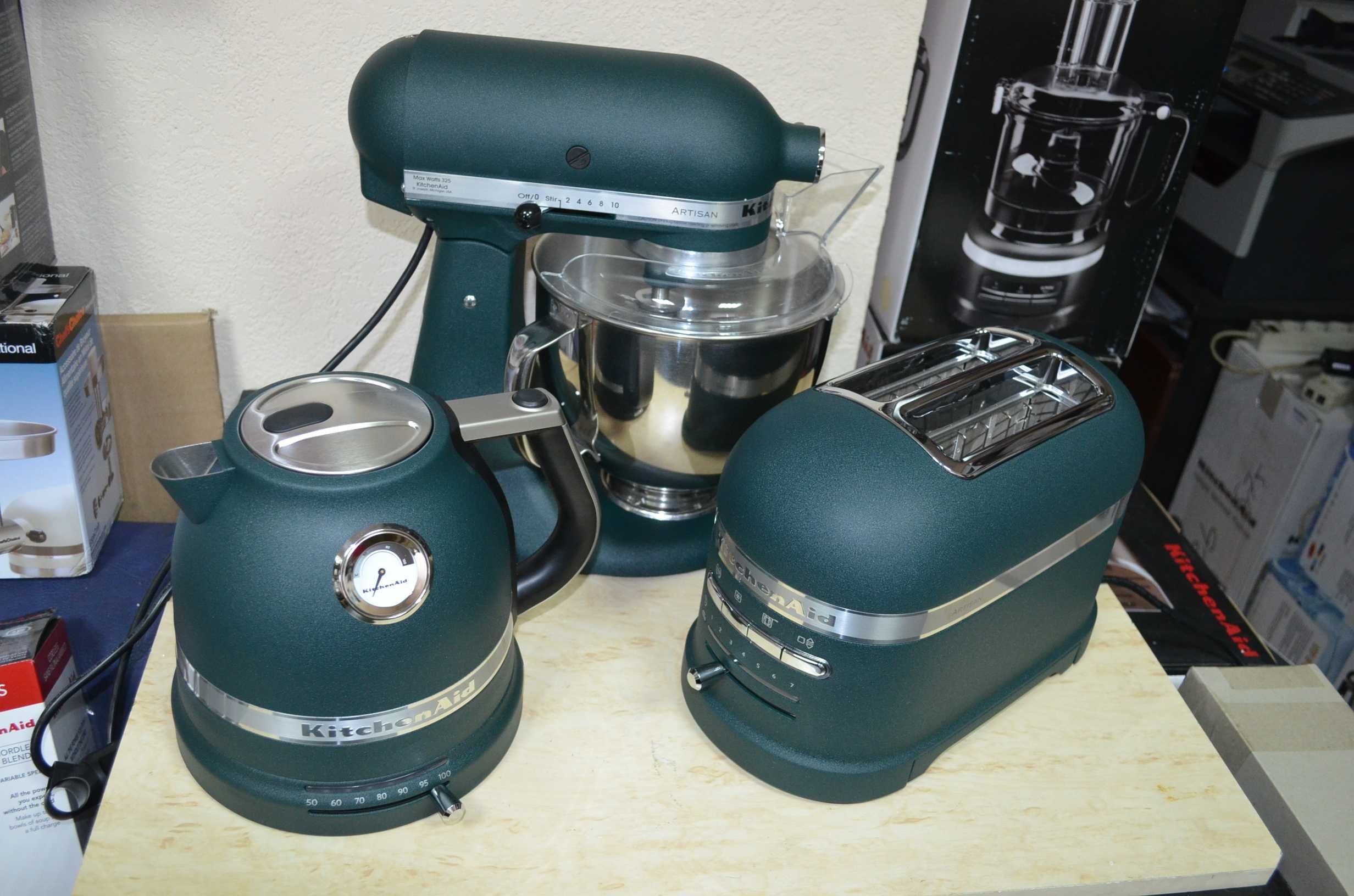 Чайник KitchenAid 5KEK1522ECA Artisan Все цвета в наличии красный белы