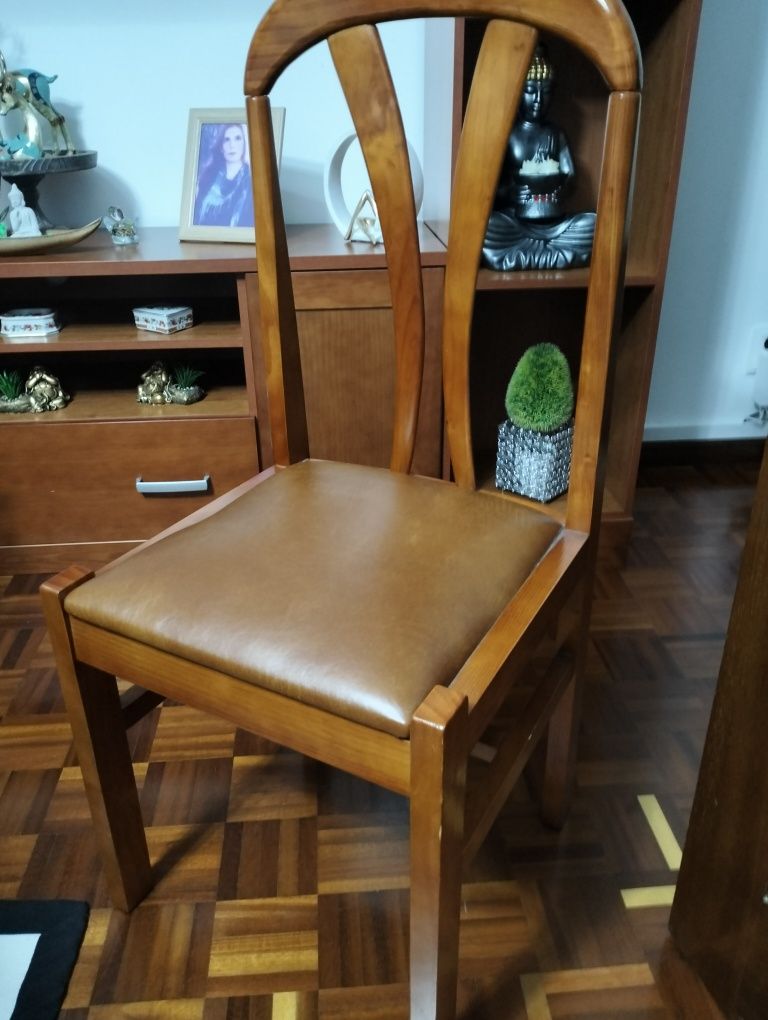 Móvel de sala de jantar completa