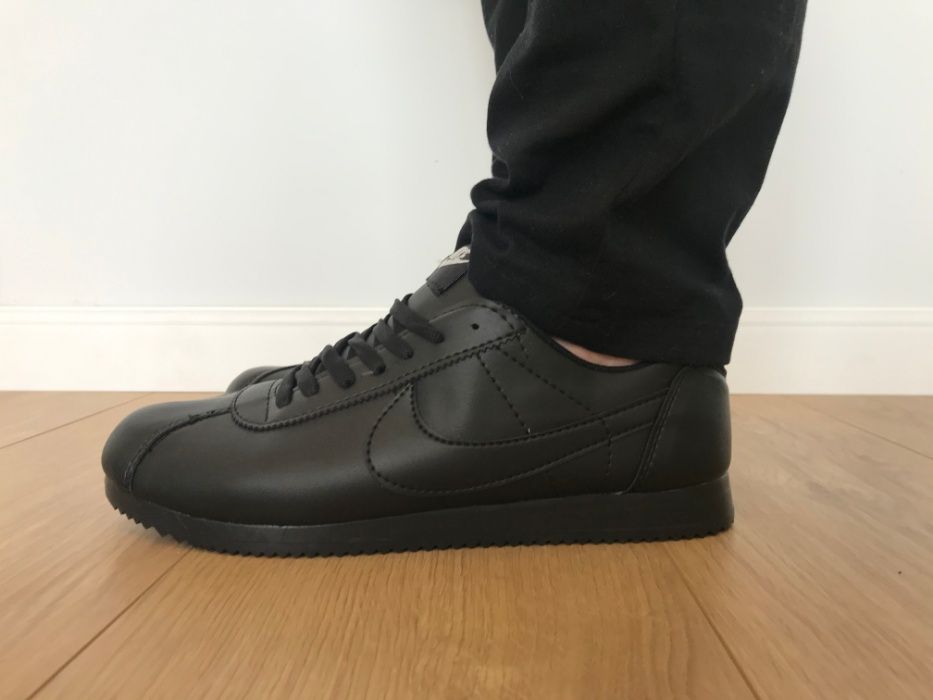 Nike Cortez/ Rozmiar 44 Całe Czarne *WYPRZEDAŻ*