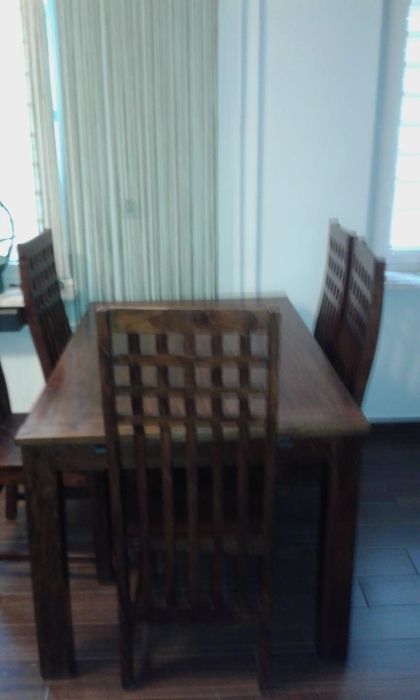 Stół z drewna różanego+6 krzesła