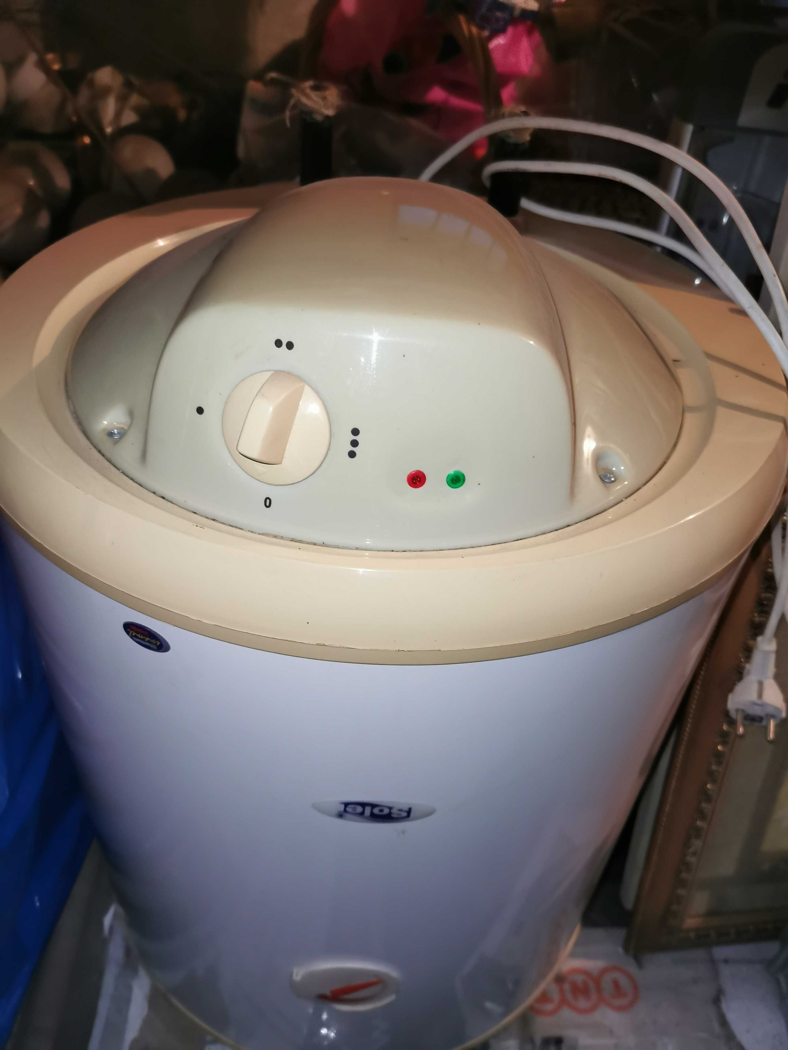 Elektryczny ogrzewacz wody Solei 50 l