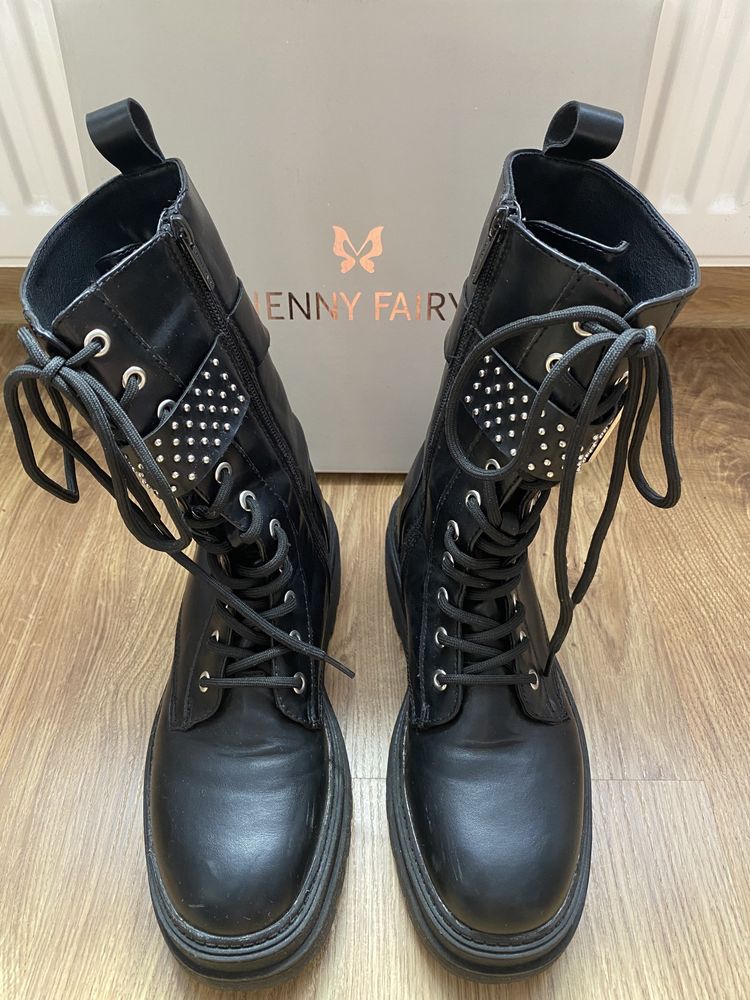Buty zimowe CCC. Trzewiki Jenny Fairy; 39