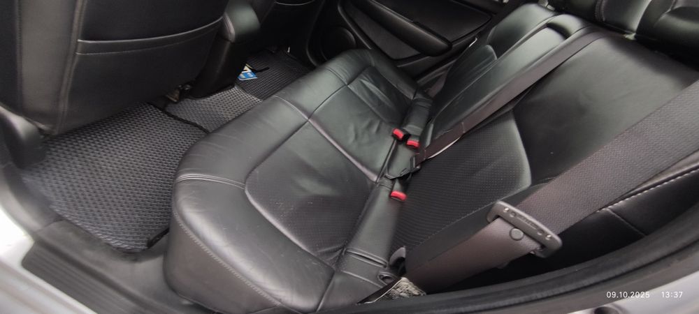 Outlander 2.4avt awd 4*4 lpg4
